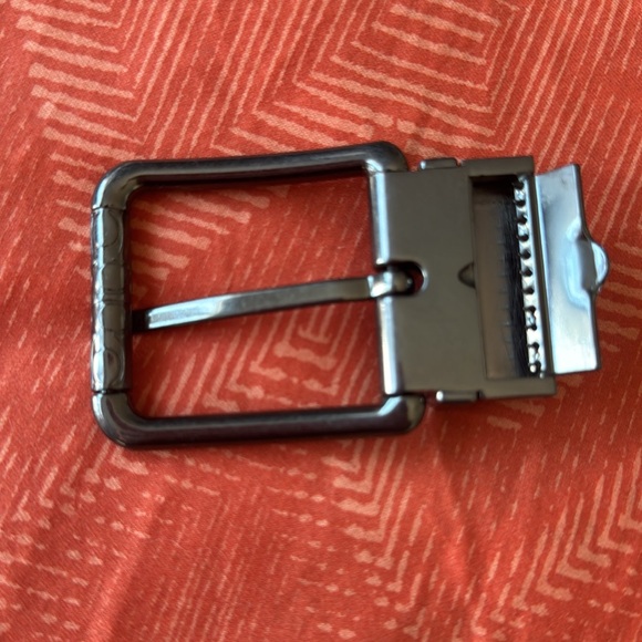 Men’s Coach belt buckle - Picture 3 of 3